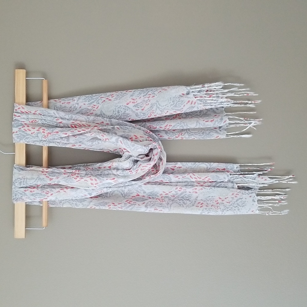 🎉 5/$15 | Lightweight Scarf